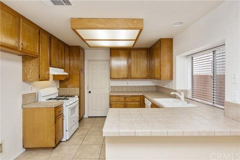 1925 Sandpiper, Perris, CA 92571 photo 12