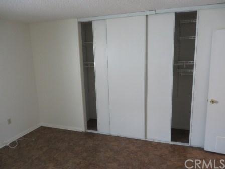 2870 W Devonshire Ave, Hemet, CA 92545 photo 14