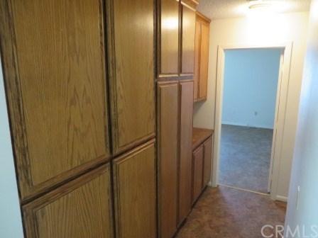 2870 W Devonshire Ave, Hemet, CA 92545 photo 11