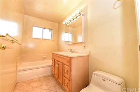 2261 E Foothill Dr, San Bernardino, CA 92404 photo 18