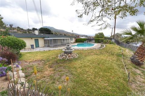 2261 E Foothill Dr, San Bernardino, CA 92404 photo 6