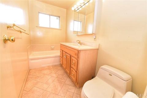 2261 E Foothill Dr, San Bernardino, CA 92404 photo 17