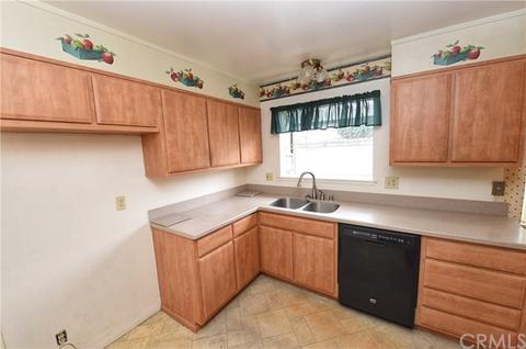 2261 E Foothill Dr, San Bernardino, CA 92404 photo 13