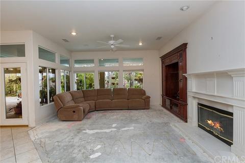 18421 Moss Rd, Riverside, CA 92508 photo 4