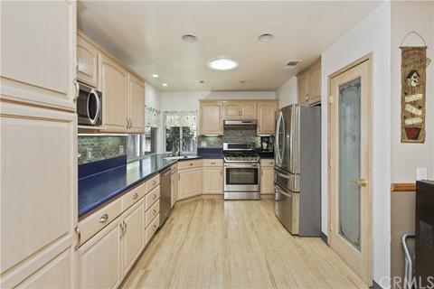 10161 Tanforan Dr, Riverside, CA 92503 photo 10