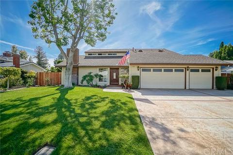 6231 Claridge Dr, Riverside, CA 92506 photo 2