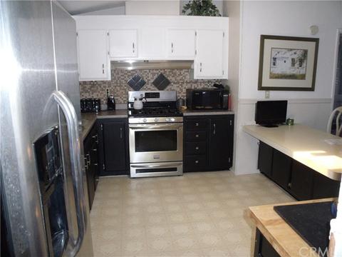 811 Roadrunner Way, Perris, CA 92570 photo 12