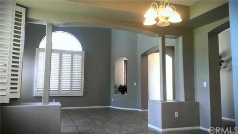 43 Valencia Ln, Redlands, CA 92374 photo 13