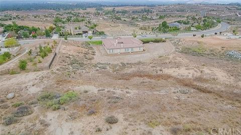 8034 Choi Dr, Riverside, CA 92506 photo 22