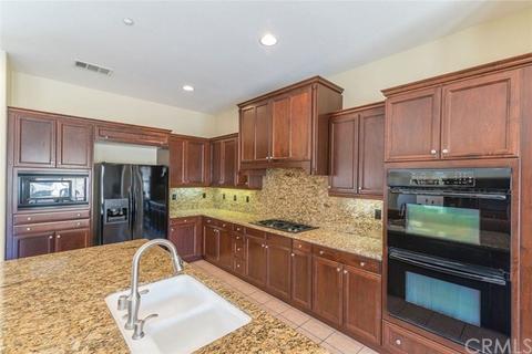 8034 Choi Dr, Riverside, CA 92506 photo 8