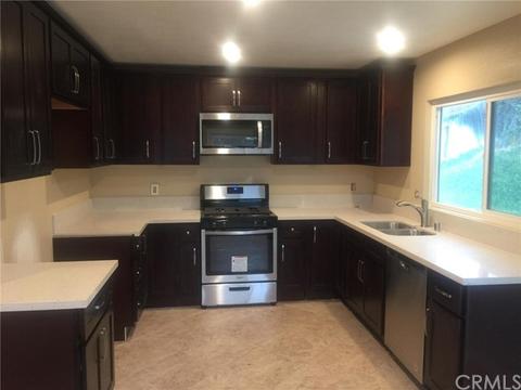 6982 Manhattan Dr, Riverside, CA 92506 photo 11