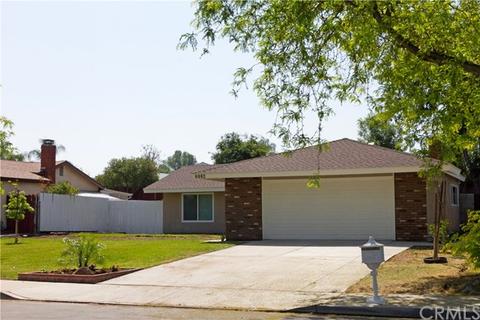 6982 Manhattan Dr, Riverside, CA 92506 photo 25