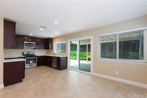 6982 Manhattan Dr, Riverside, CA 92506 photo 12