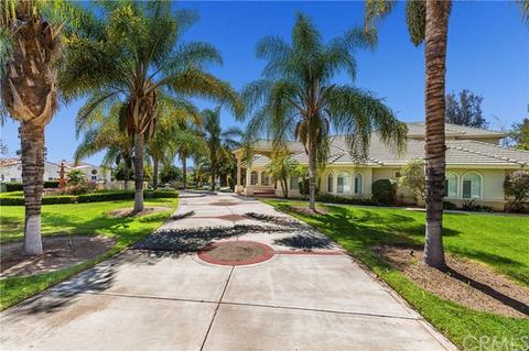 16725 Blocker Dr, Riverside, CA 92504 photo 10
