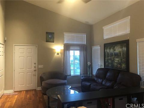 607 Brookhaven Dr, Corona, CA 92879 photo 2