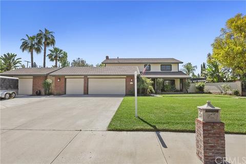 5076 Windhill Dr, Riverside, CA 92507 photo 4