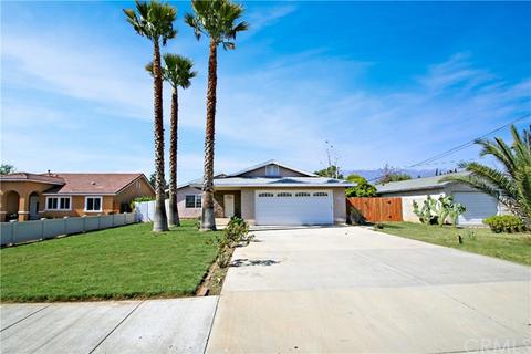 674 12th St, Beaumont, CA 92223 photo 1