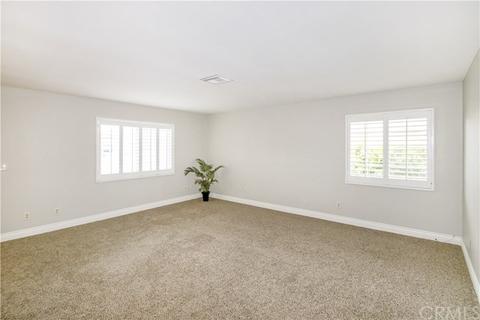 674 12th St, Beaumont, CA 92223 photo 4