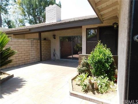 5485 Quince St, Riverside, CA 92506 photo 2