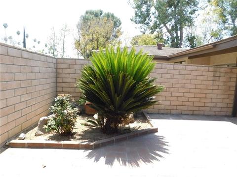 5485 Quince St, Riverside, CA 92506 photo 4