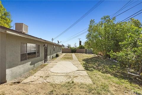 833 E Winchester Dr, Rialto, CA 92376 photo 26