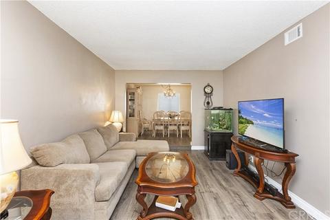 833 E Winchester Dr, Rialto, CA 92376 photo 7