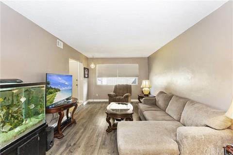 833 E Winchester Dr, Rialto, CA 92376 photo 6