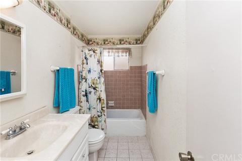 833 E Winchester Dr, Rialto, CA 92376 photo 20