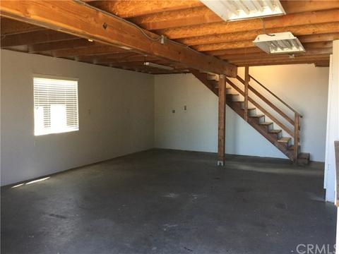 9235 Atsina Rd, Phelan, CA 92371 photo 9