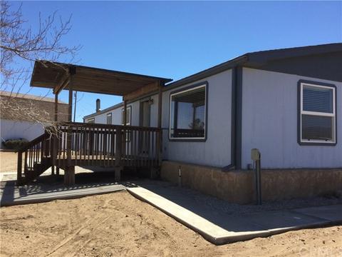 9235 Atsina Rd, Phelan, CA 92371 photo 2