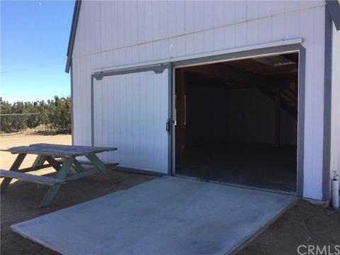 9235 Atsina Rd, Phelan, CA 92371 photo 8
