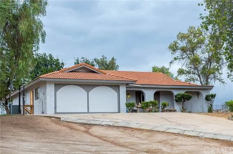 1235 Highridge St, Riverside, CA 92506 photo 1