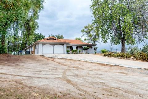 1235 Highridge St, Riverside, CA 92506 photo 6