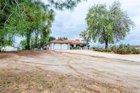 1235 Highridge St, Riverside, CA 92506 photo 5