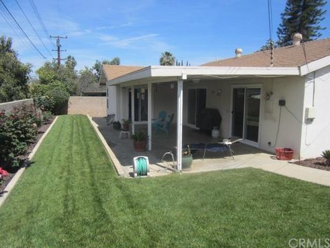 920 Bermuda Dr, Redlands, CA 92374 photo 6