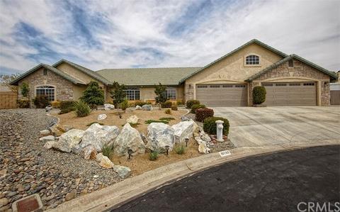 19788 Kip Ct, Apple Valley, CA 92308 photo 2