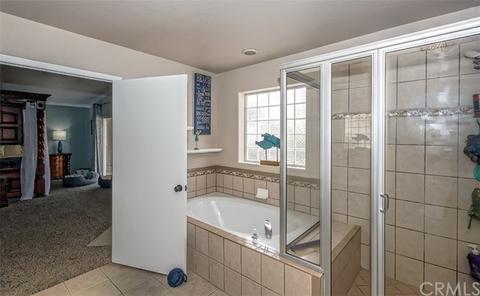 19788 Kip Ct, Apple Valley, CA 92308 photo 38