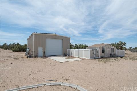 9242 Valencia St, Phelan, CA 92371 photo 13