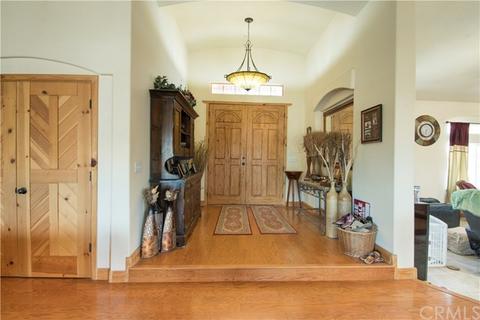 9242 Valencia St, Phelan, CA 92371 photo 14
