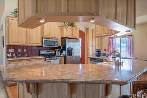 9242 Valencia St, Phelan, CA 92371 photo 21