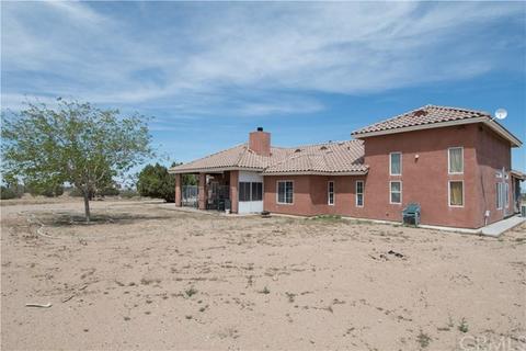 9242 Valencia St, Phelan, CA 92371 photo 11