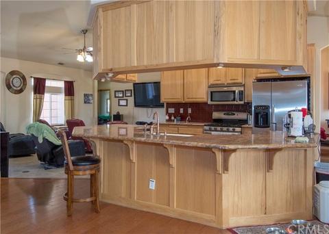 9242 Valencia St, Phelan, CA 92371 photo 23
