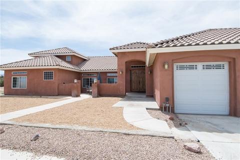 9242 Valencia St, Phelan, CA 92371 photo 2