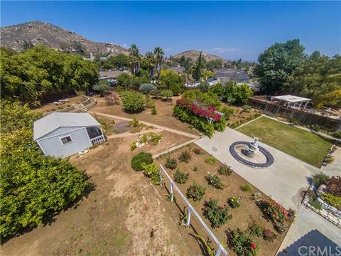 5409 Circle View Dr, Riverside, CA 92505 photo 2