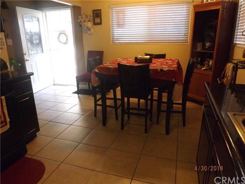 362 E King St, Rialto, CA 92376 photo 13