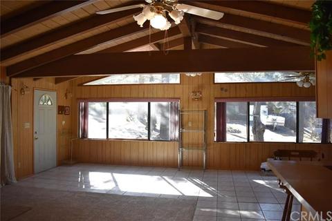 6271 Conifer Dr, Wrightwood, CA 92397 photo 11