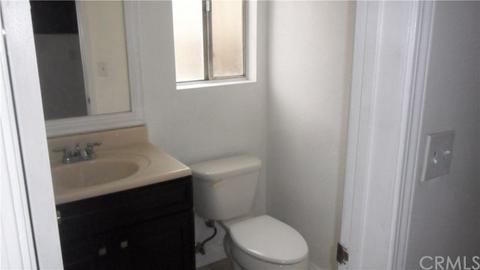 2052 Carlton Pl, Riverside, CA 92507 photo 6