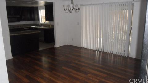 2052 Carlton Pl, Riverside, CA 92507 photo 3