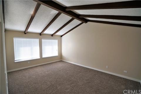 743 W Grove St, Rialto, CA 92376 photo 5