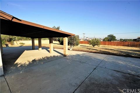 743 W Grove St, Rialto, CA 92376 photo 3
